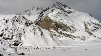 Climate crisis - UN warns Caucasus glaciers are shrinking